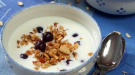 Thumbnail image for Chai-Scented Granola with Kefir and Blueberries