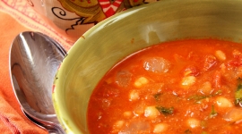 Thumbnail image for Chickpeas and Navy Beans in Spicy Tomato Sauce (Indian)