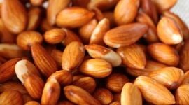 Thumbnail image for Homemade Vanilla Almond Milk