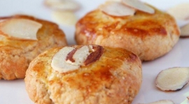 Thumbnail image for 2. Sunday of Advent – Christmas Baking – Marzipan Cookies – Pictures of Dresden/ Germany