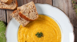 Thumbnail image for Organic Yellow Split Pea Soup with Bacon