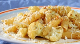 Thumbnail image for Spicy Cauliflower Pasta with Garlic, Anchovies and Capers